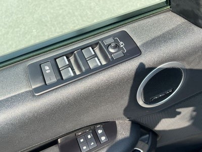 2024 Land Rover Discovery S