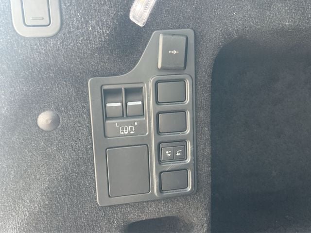 2024 Land Rover Discovery S