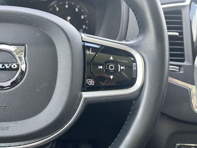 2020 Volvo XC90 T5 Momentum