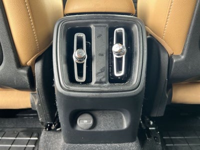 2019 Volvo XC40 T5 Inscription