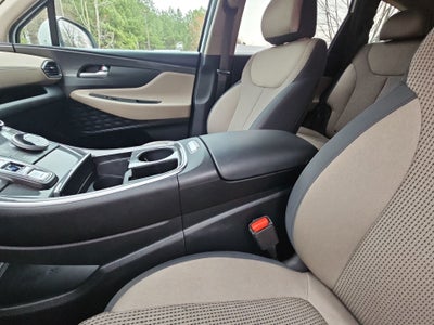 2022 Hyundai Santa Fe SE