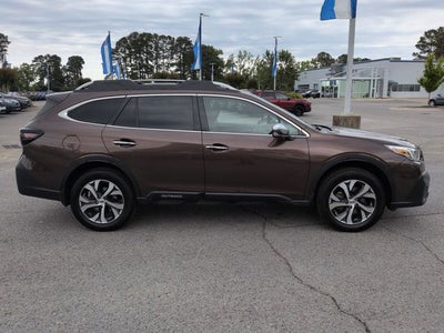 2022 Subaru Outback Touring XT