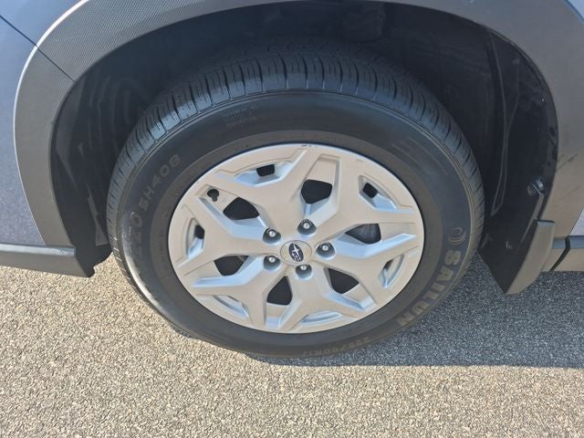 2022 Subaru Forester Base