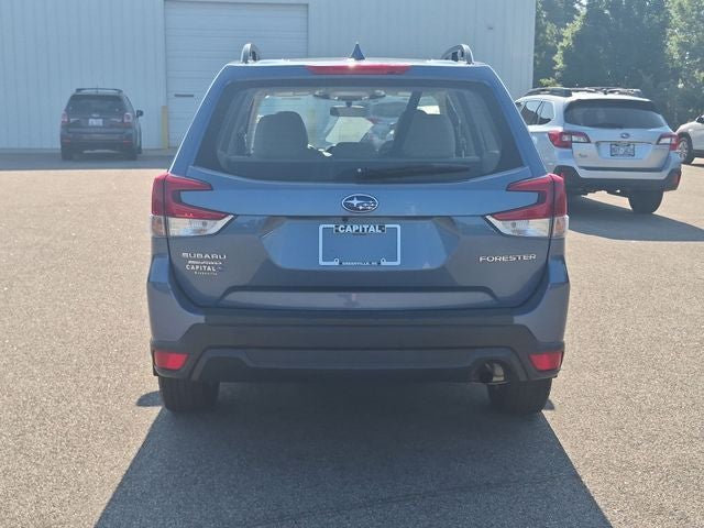 2022 Subaru Forester Base