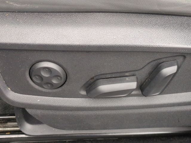 2022 Audi SQ5 Premium Plus quattro