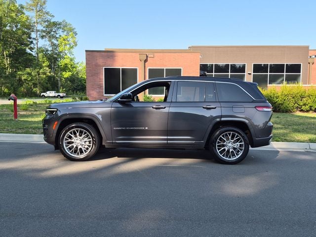2025 Jeep Grand Cherokee Summit