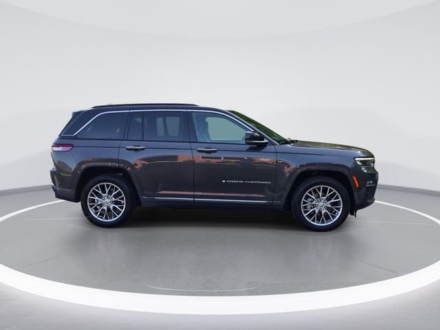 2025 Jeep Grand Cherokee Summit
