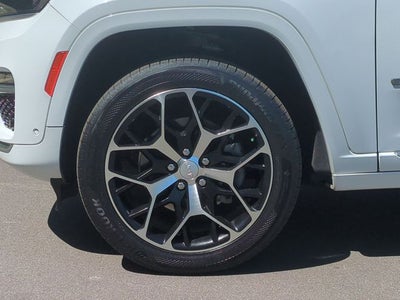 2022 Jeep Grand Cherokee Summit Reserve