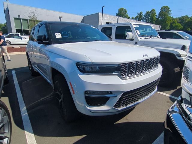 2022 Jeep Grand Cherokee Summit Reserve