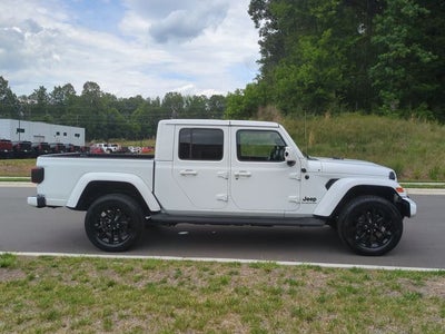 2021 Jeep Gladiator Overland