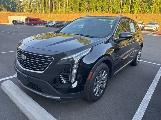 2022 Cadillac XT4 Premium Luxury