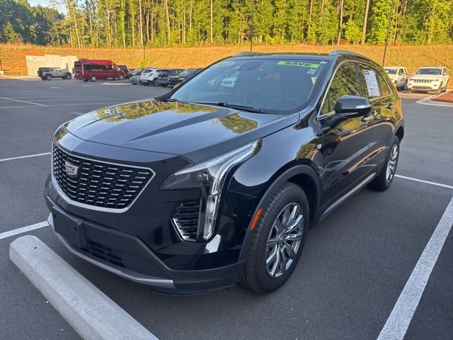 2022 Cadillac XT4 Premium Luxury
