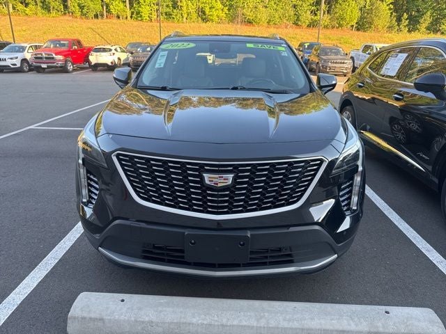 2022 Cadillac XT4 Premium Luxury