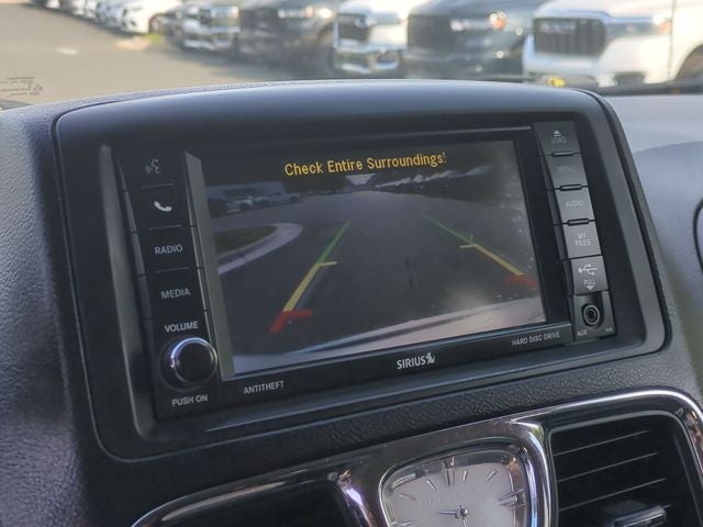 2015 Chrysler Town & Country Touring