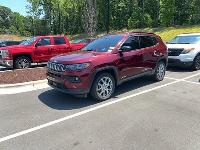 2022 Jeep Compass Latitude Lux