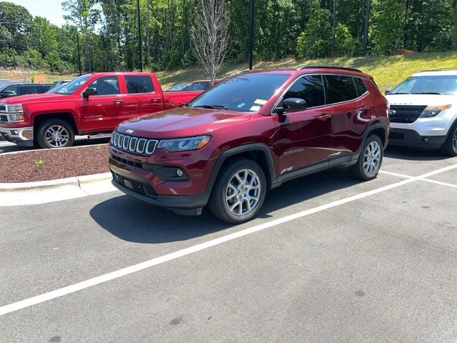 2022 Jeep Compass Latitude Lux