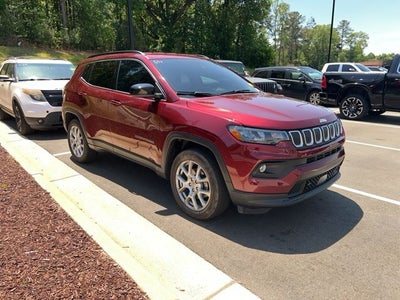 2022 Jeep Compass Latitude Lux