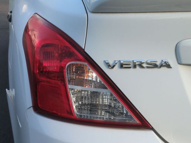 2018 Nissan Versa 1.6 S Plus