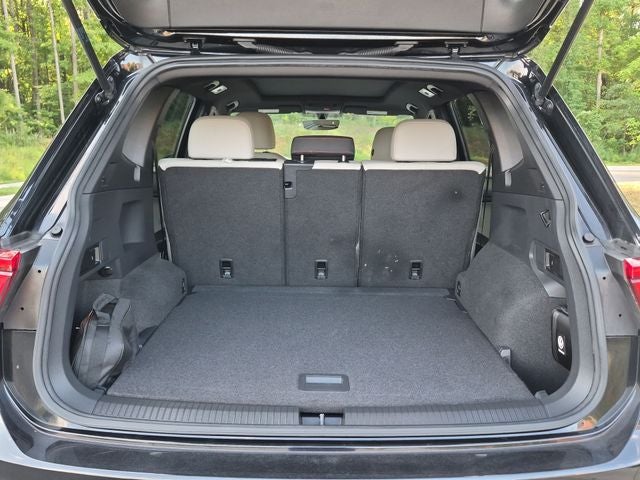 2021 Volkswagen Tiguan 2.0T SE R-Line Black