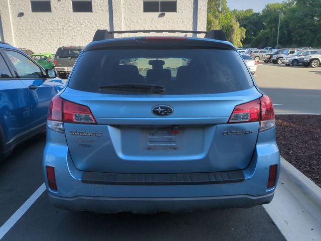 2010 Subaru Outback 2.5i Premium