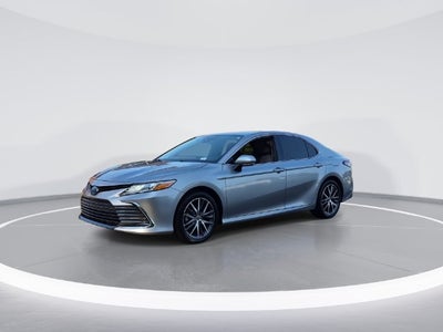 2024 Toyota Camry Hybrid XLE