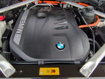 2025 BMW X5 xDrive50e Premium