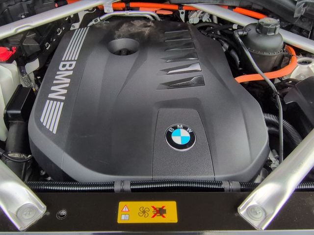 2025 BMW X5 xDrive50e Premium
