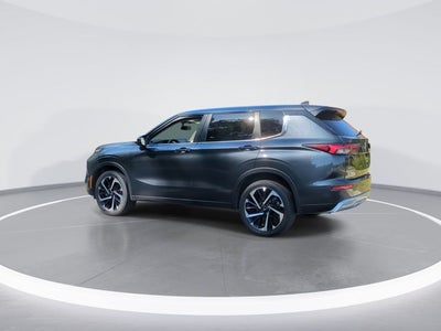 2024 Mitsubishi Outlander SE Black Edition