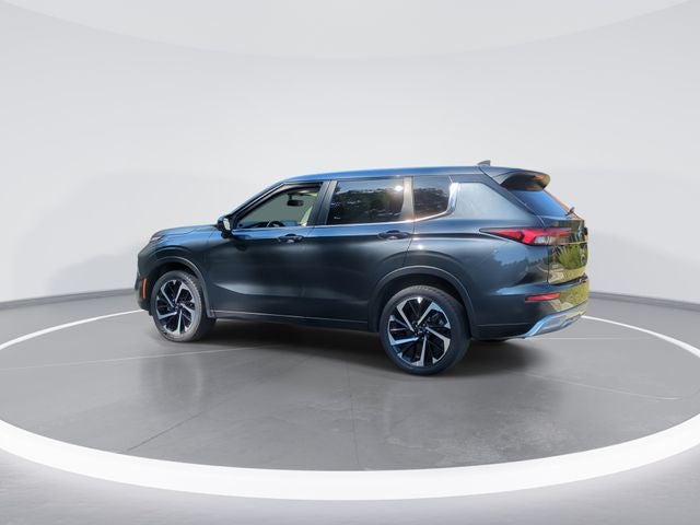 2024 Mitsubishi Outlander SE Black Edition