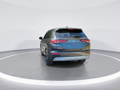 2024 Mitsubishi Outlander SE Black Edition