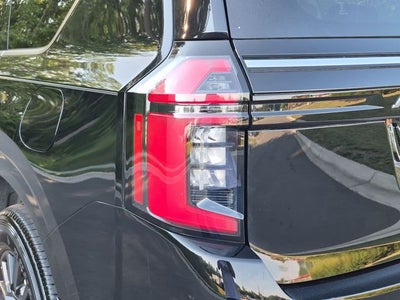 2025 Nissan Armada SV