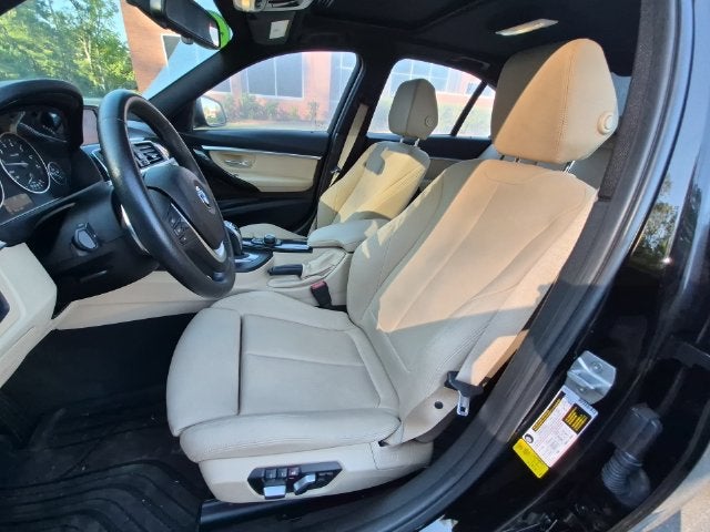 2018 BMW 3 Series 330i