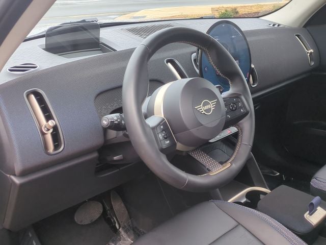 2025 MINI Cooper S Countryman Signature Plus