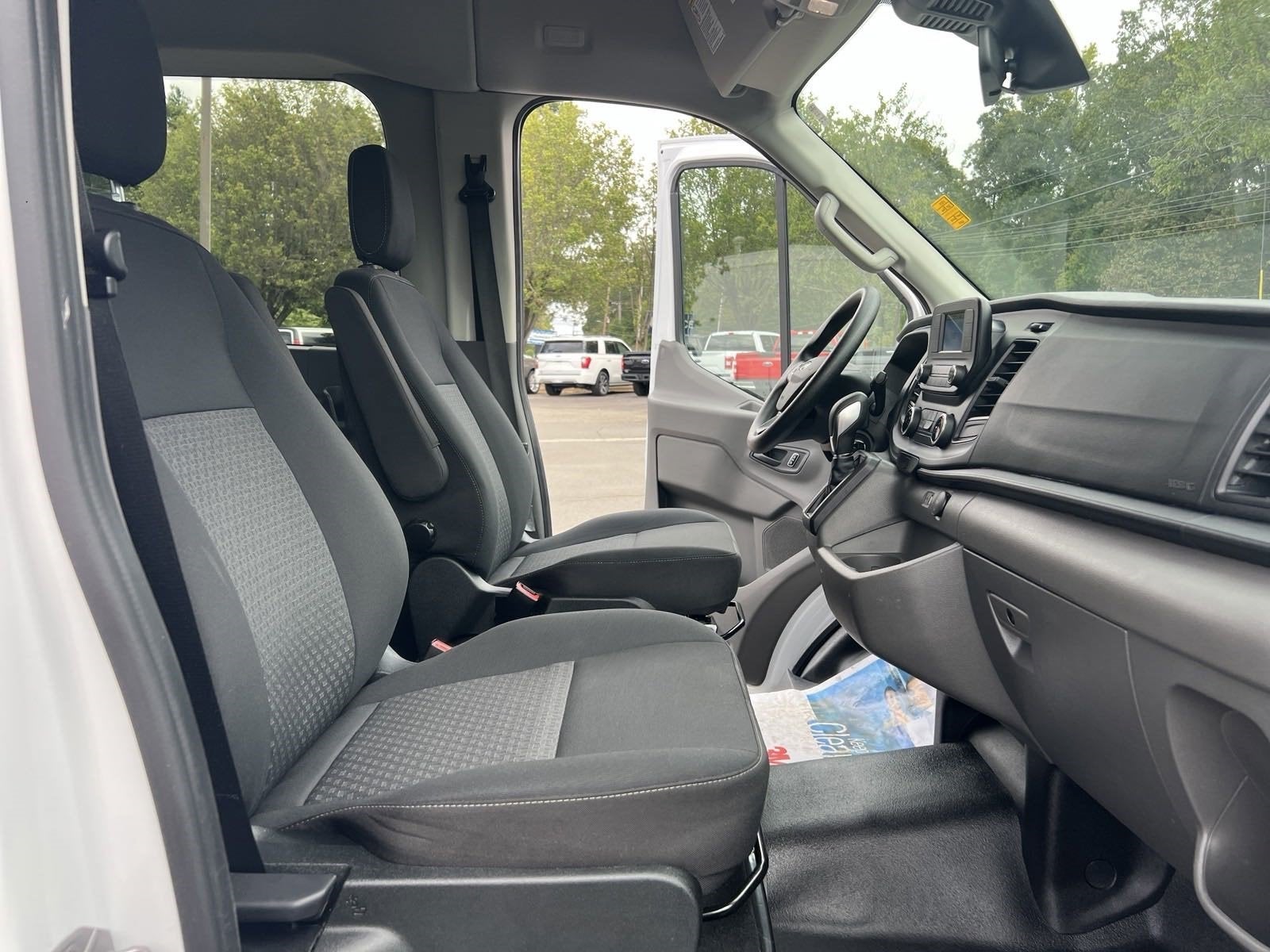 2023 Ford Transit Passenger Wagon XL