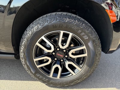 2024 GMC Yukon AT4