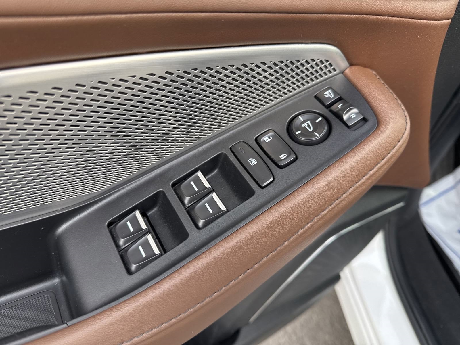 2022 Acura MDX w/Technology Package