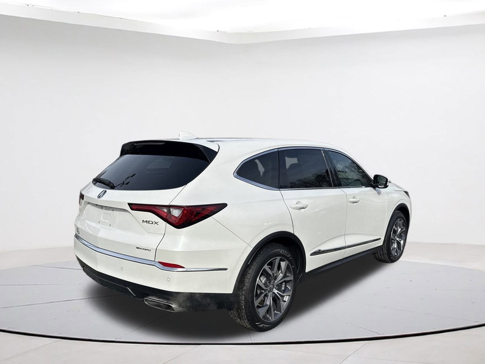 2022 Acura MDX w/Technology Package