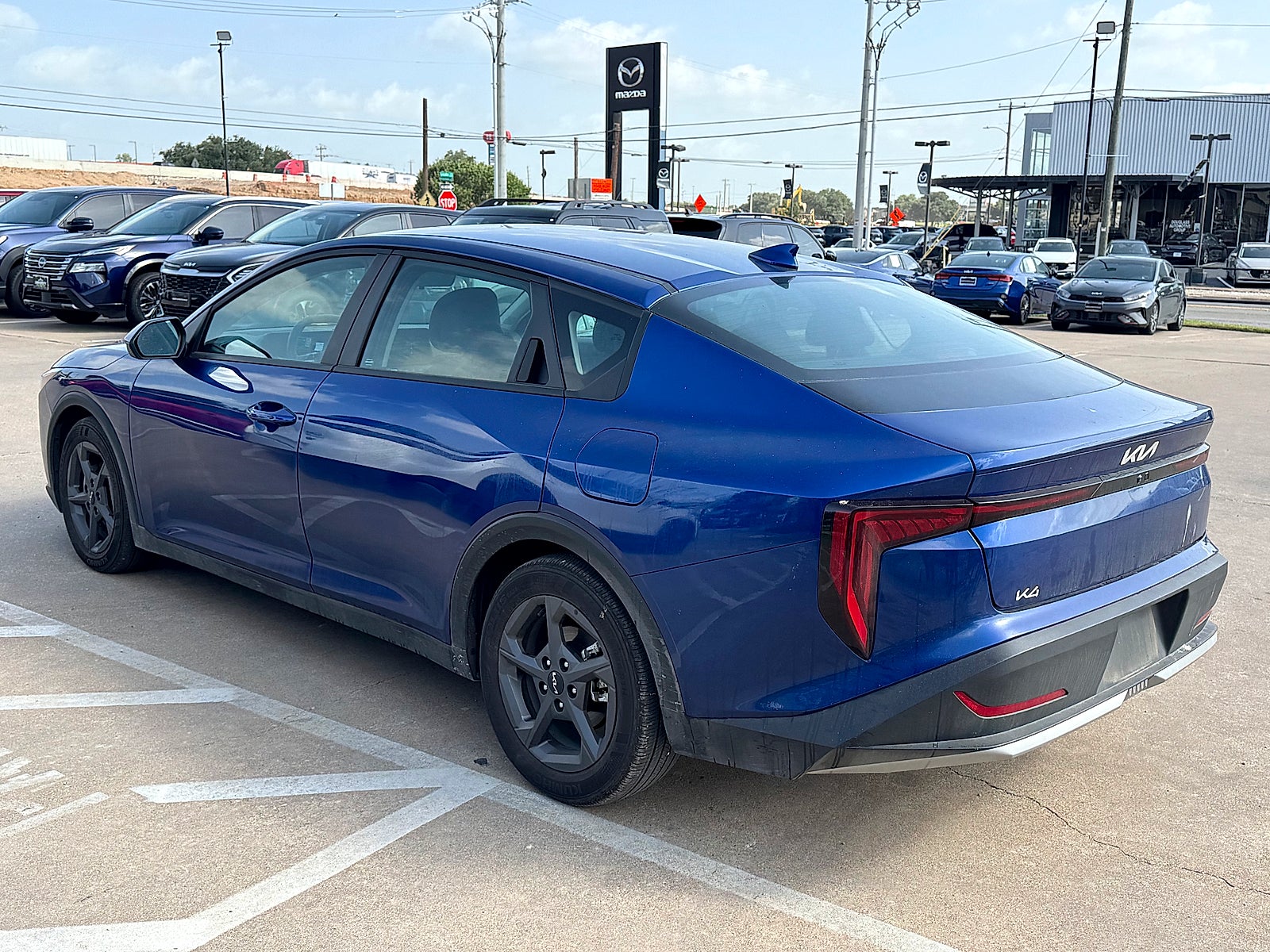 2025 Kia K4 LXS