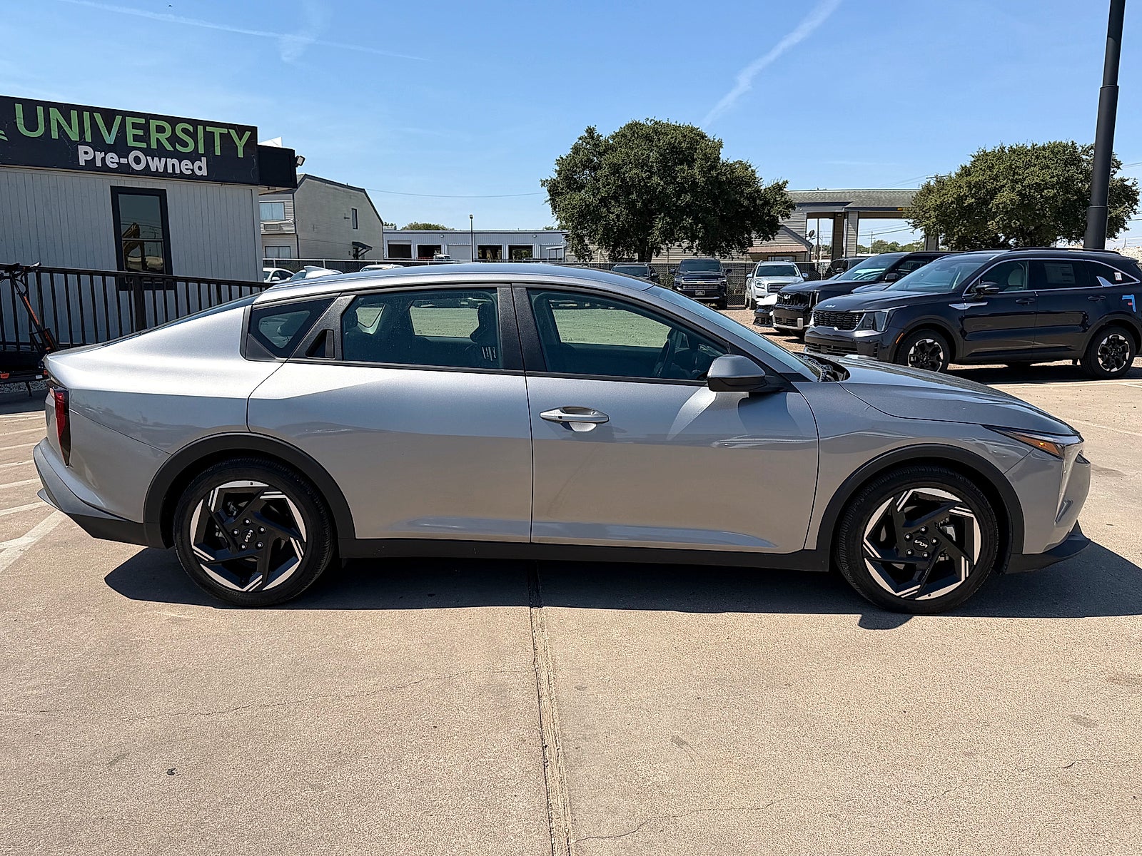 2025 Kia K4 EX
