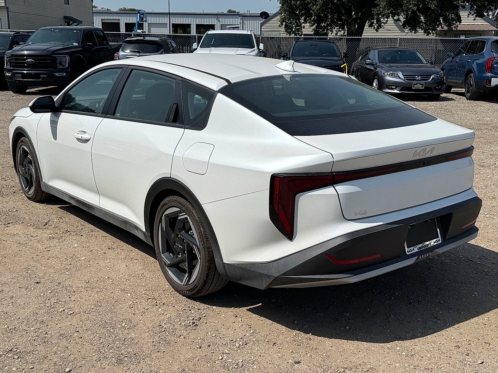 2026 Kia K4 EX