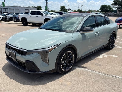 2025 Kia K4 GT-Line