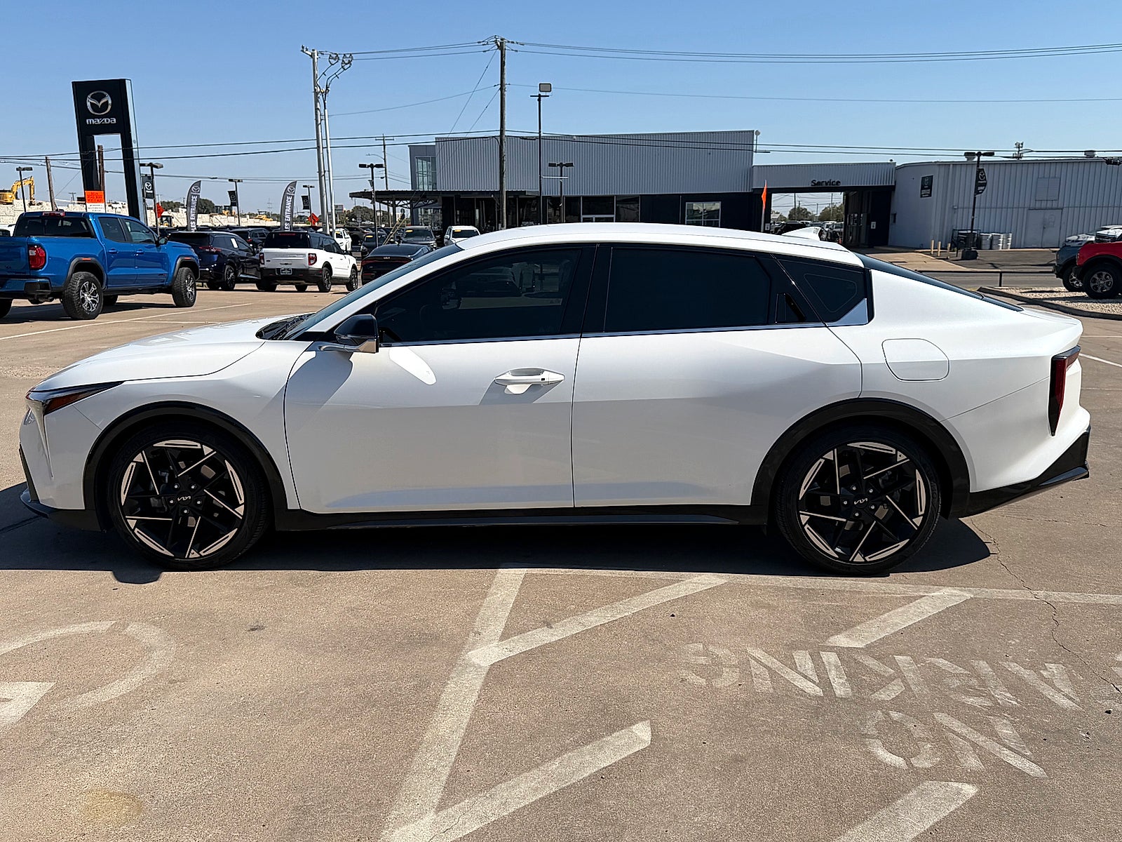 2025 Kia K4 GT-Line
