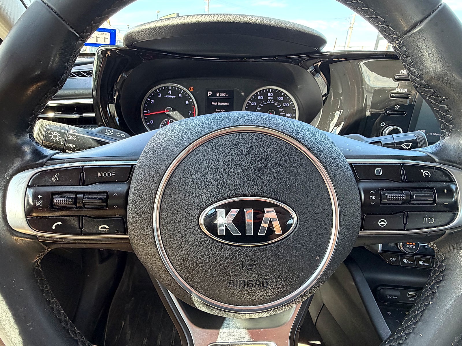 2021 Kia K5 EX