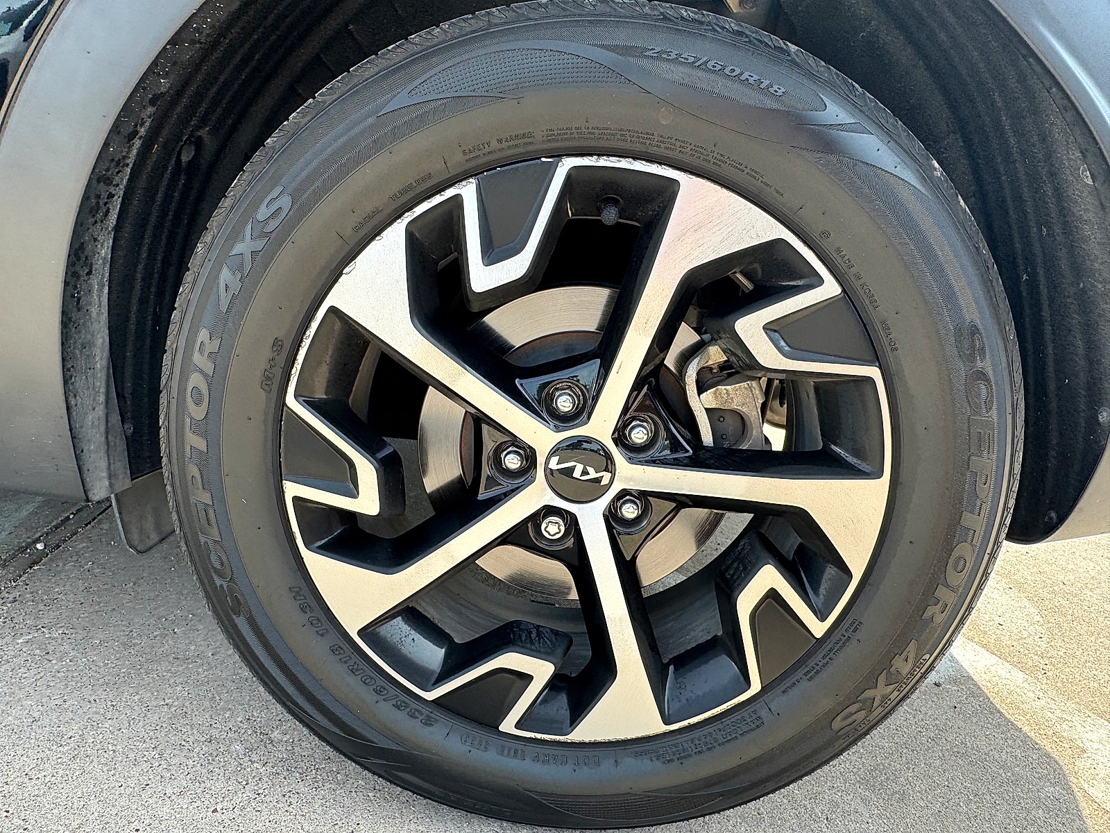 2023 Kia Sportage EX