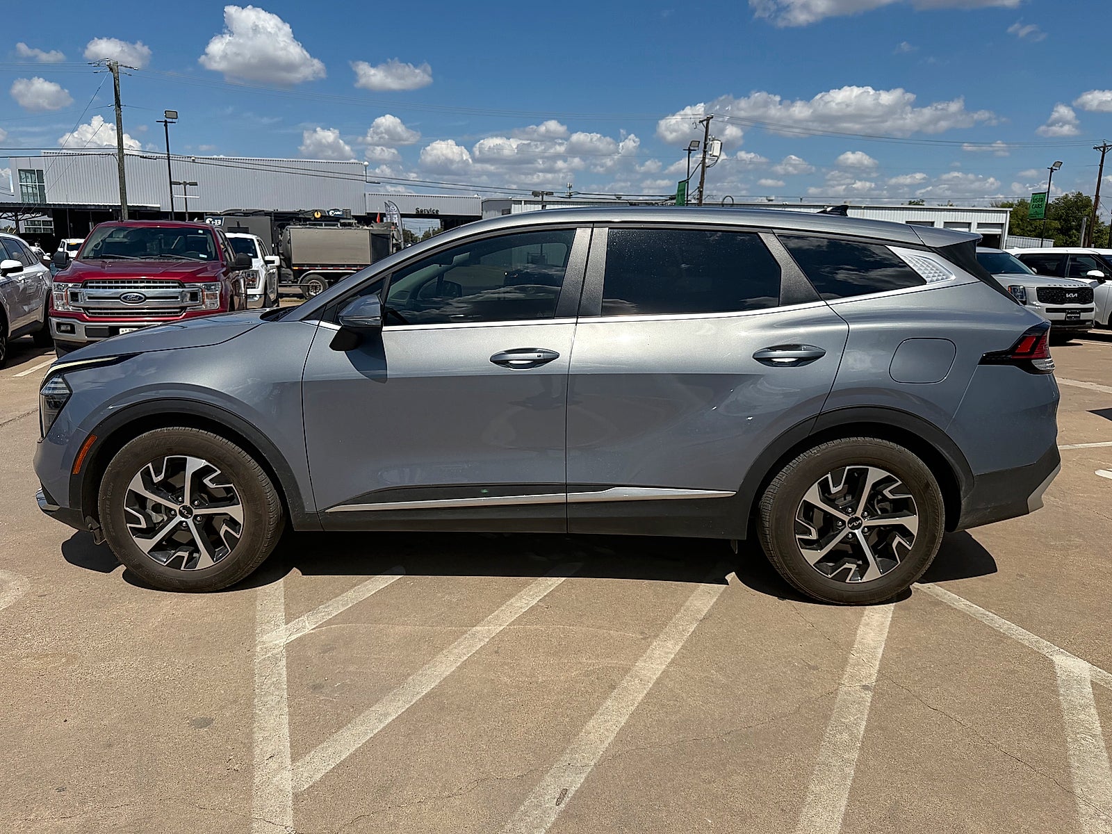 2025 Kia Sportage EX