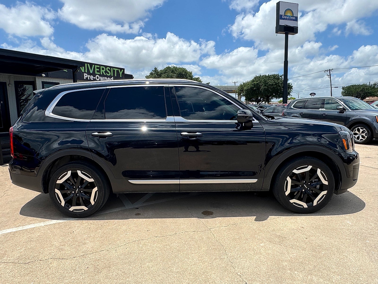 2024 Kia Telluride S