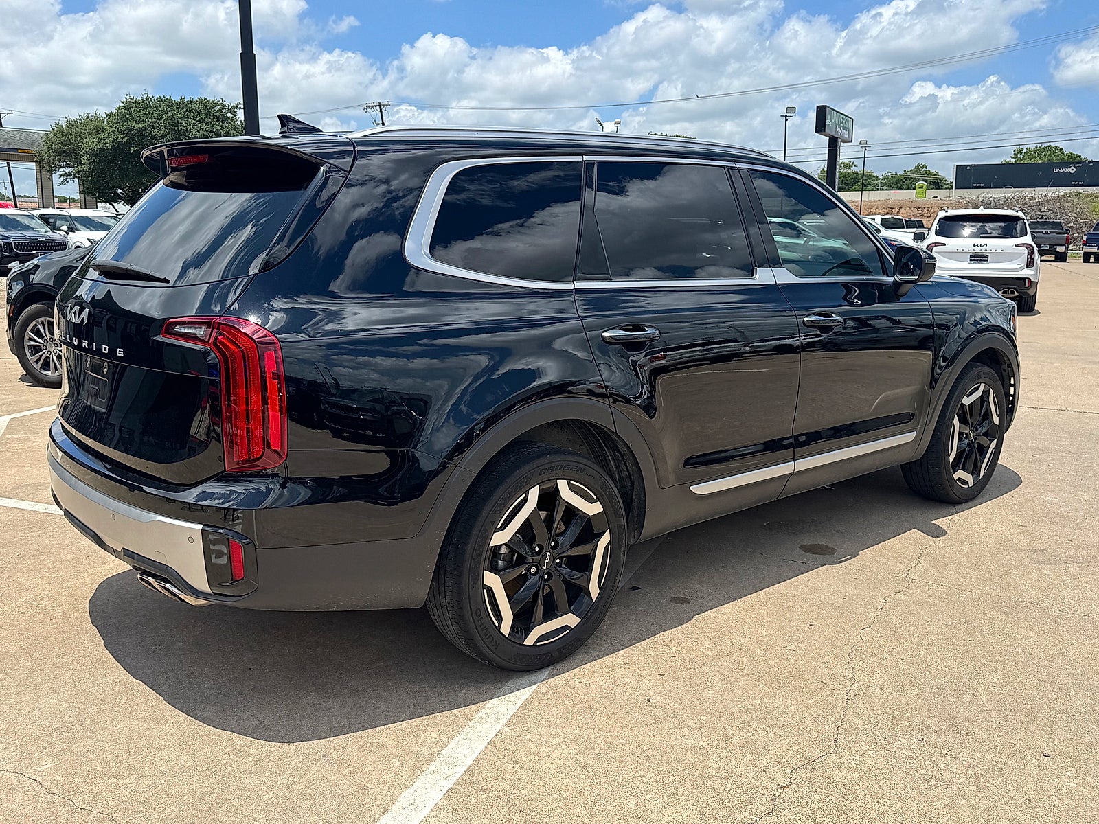 2024 Kia Telluride S