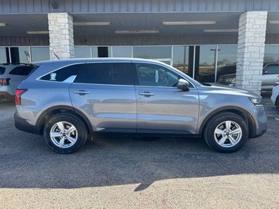 2023 Kia Sorento LX