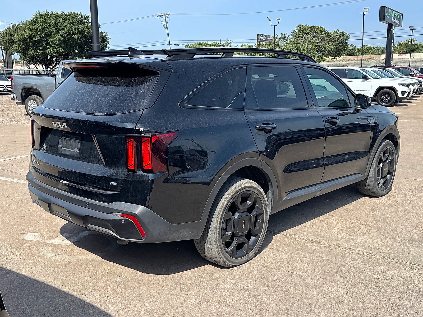 2024 Kia Sorento X-Line EX