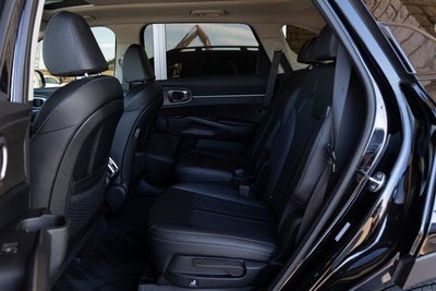 2025 Kia Sorento X-Line EX